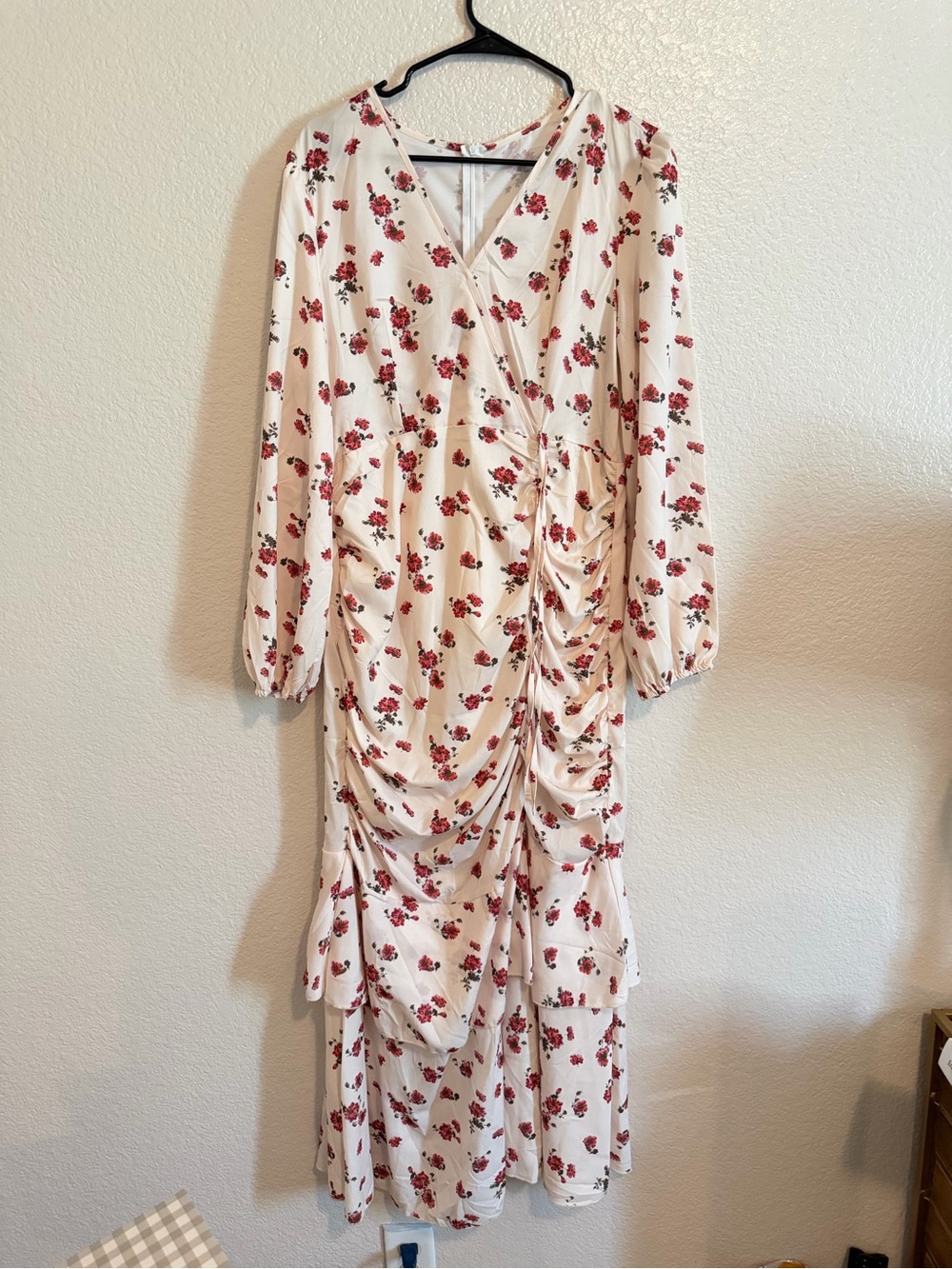 Floral Ruched Long Sleeve Midi Dress - Cream with Red Floral